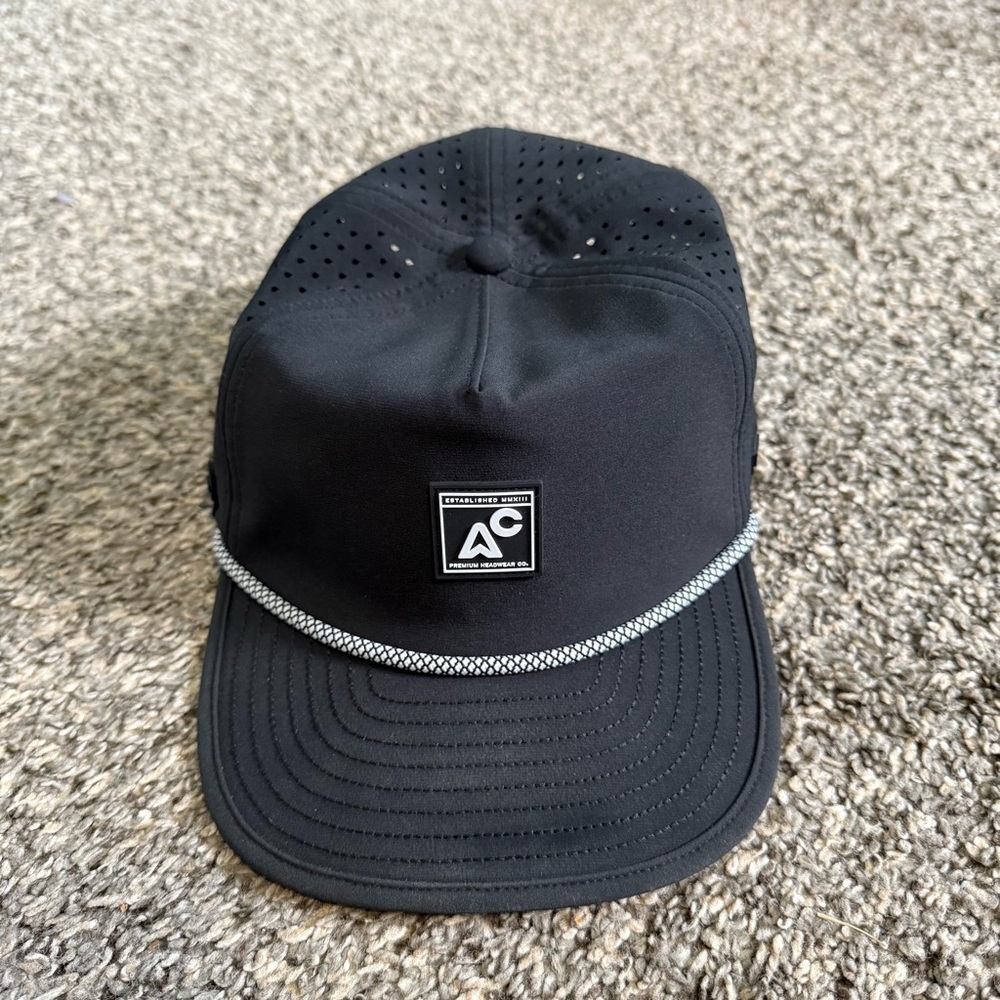 melin hat